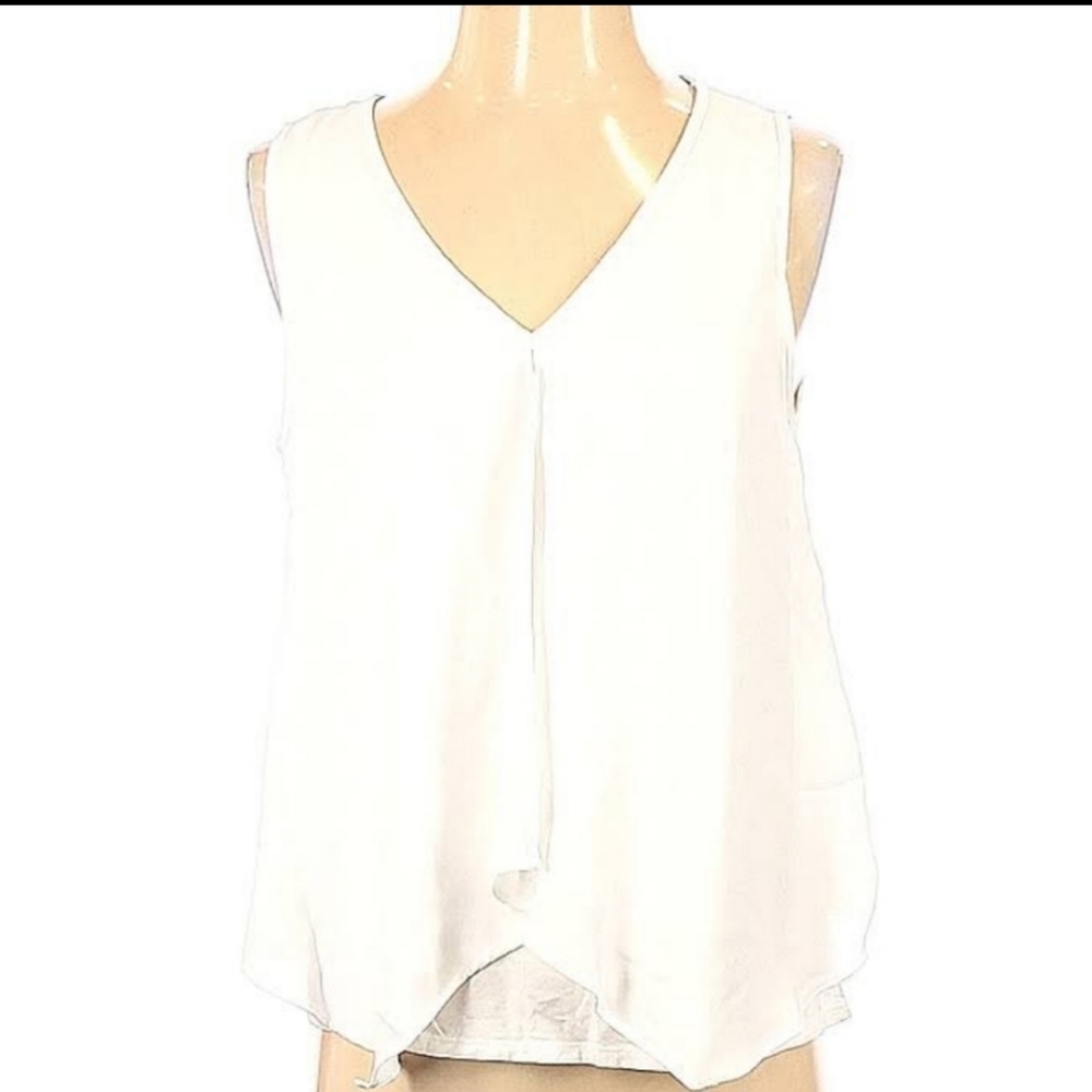Casual Couture by Green Envelope Blouse tank top